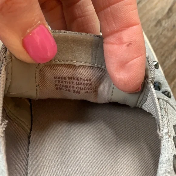 Michael Kors slip on sneakers - Picture 6 of 7